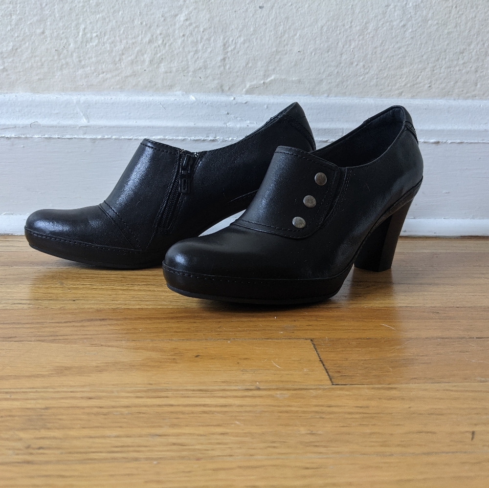Clarks artisan women's Vermont Terrace Pump